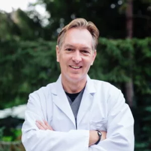 Dr. Oliver Weintz